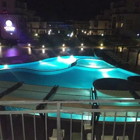 Luxor 公寓 *
