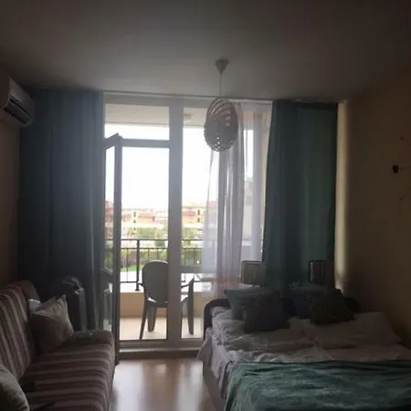 公寓 Luxor 圣弗拉斯